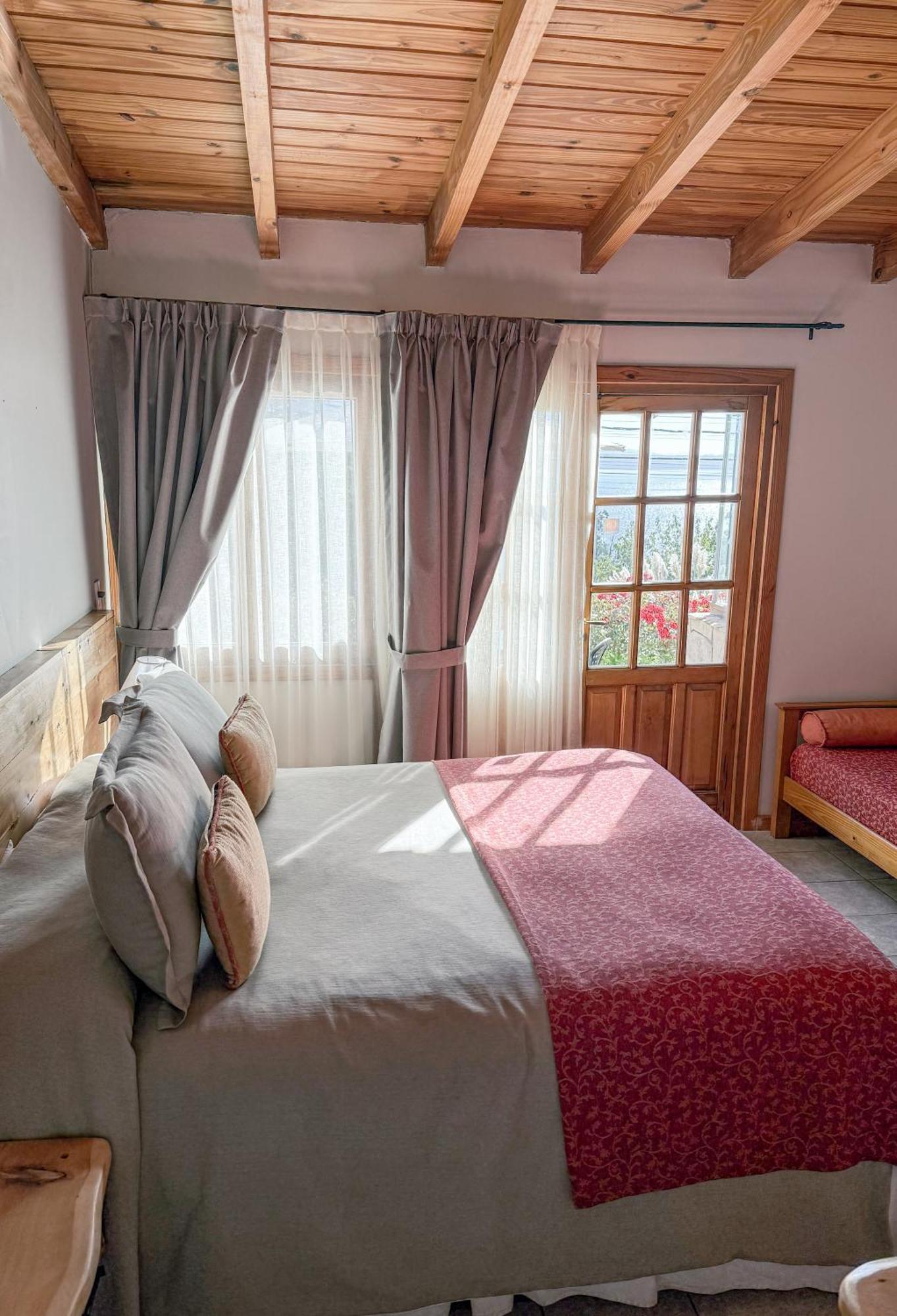 Apartahotel Lagos Del Sur 3*